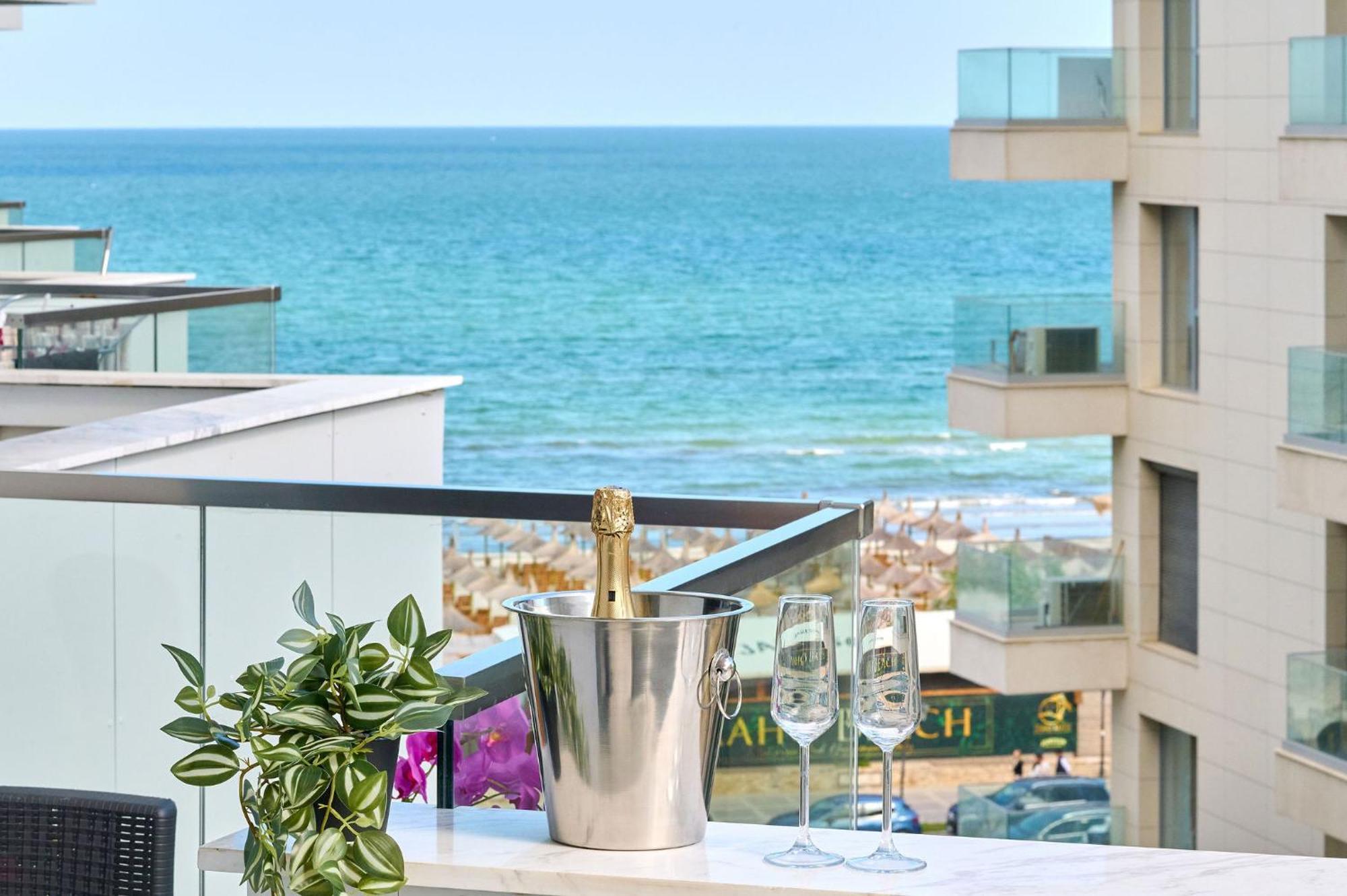 Summer Residence Apartment In Infinity Beach Resort - Parking Mamaia Esterno foto